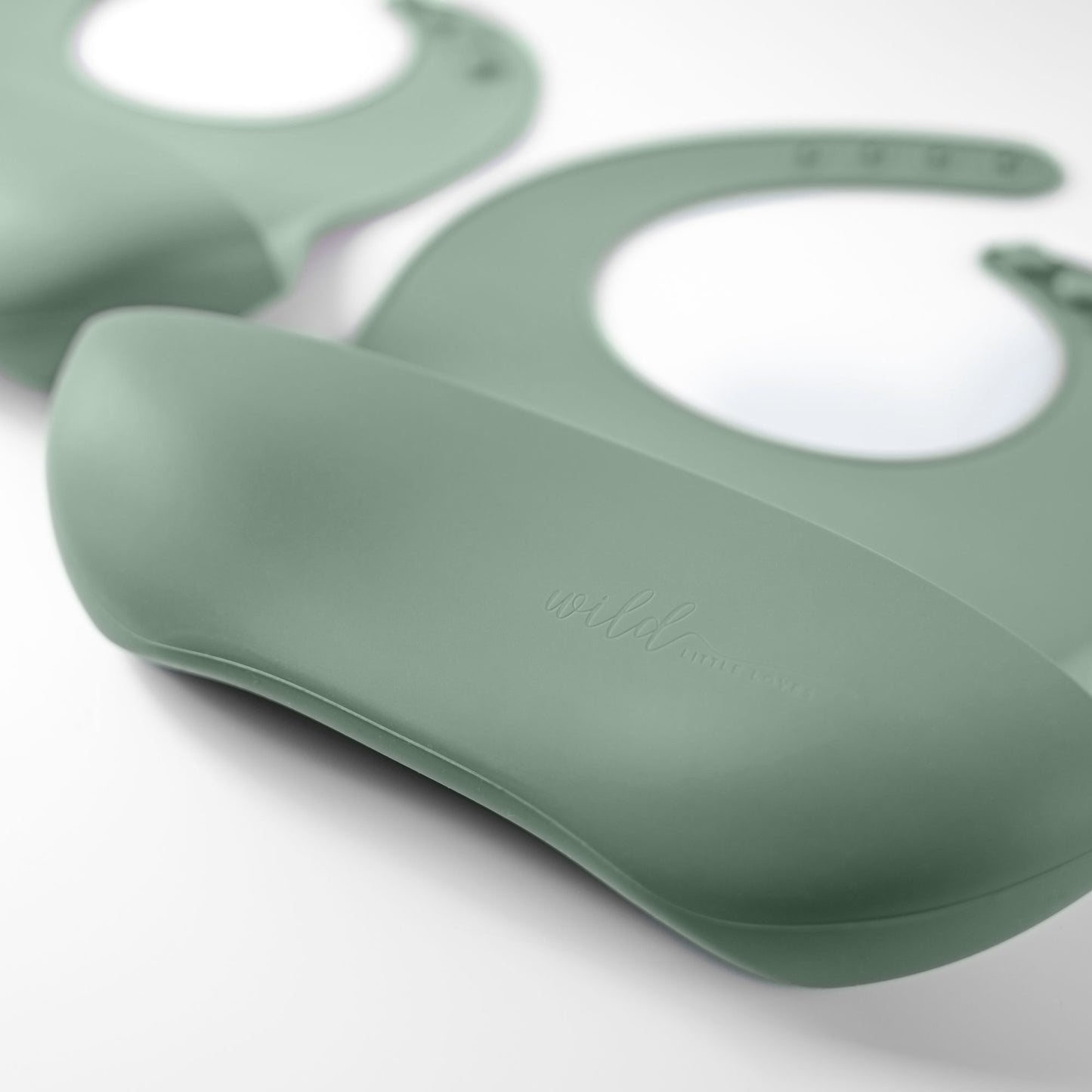 2 Piece Silicone Baby Feeding Bibs